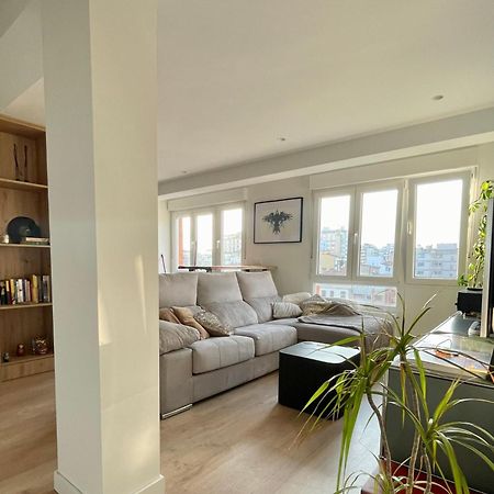 Piso De 2 Habitaciones En Centro, Zona Muy Tranquila Con Playa A 2 Min Andando Gijón Buitenkant foto